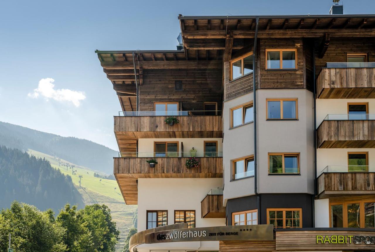 Hotel Das Zwoelferhaus Saalbach-Hinterglemm Kültér fotó