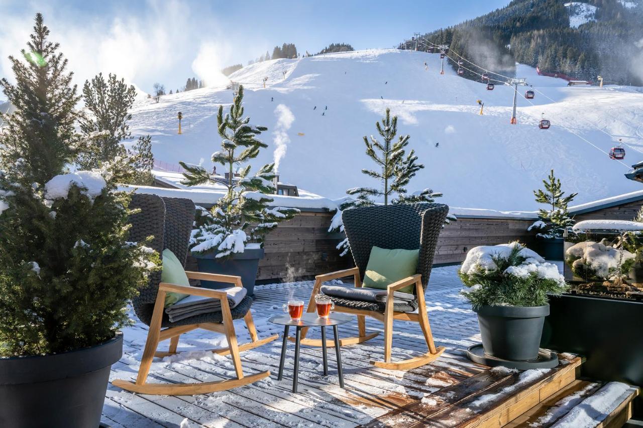 Hotel Das Zwoelferhaus Saalbach-Hinterglemm Kültér fotó